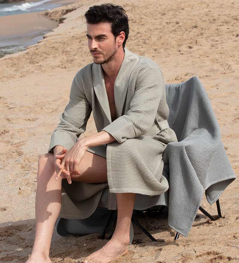 Men's Lightweight Waffle Hotel and Spa Robe Sage Green