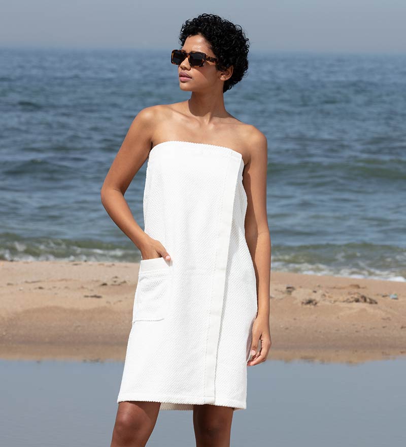 Women's Velcro Towel Wrap White Front